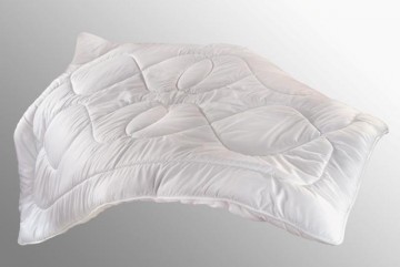 Přikrývka Luxus Plus 140x200cm celoroční 1000g, Barva: Bílá Přikrývka Luxus Plus 140x200cm celoroční 1000g, Barva: Bílá